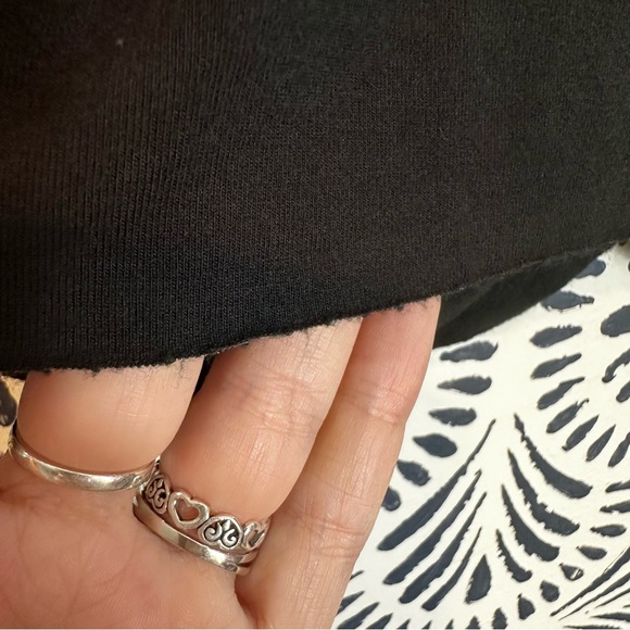 Alo Yoga Black Cover Tank Top - Picture 9 of 12